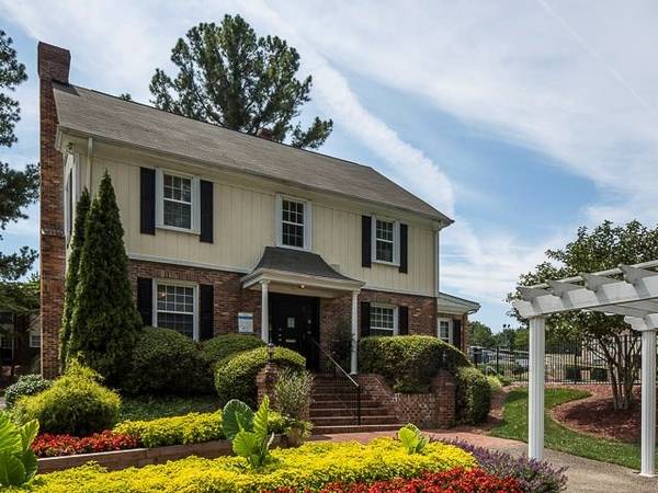 Happiness awaits you! 2 bed, 2 bath, 1151 sqft! - apts/housing for rent - apartment rent picture