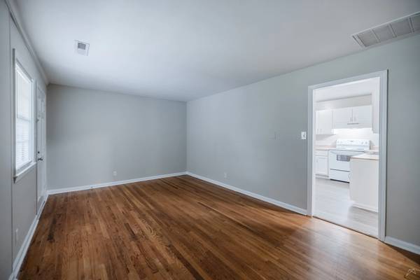 FOREST POINTE APARTMENTS - 🔥 MOVE IN SPECIAL + Reduced Rates🔥 - apts/housing for rent - apartment rent picture