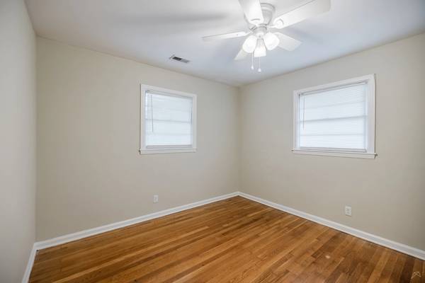 FOREST POINTE APARTMENTS - 🔥 MOVE IN SPECIAL + Reduced Rates🔥 - apts/housing for rent - apartment rent picture