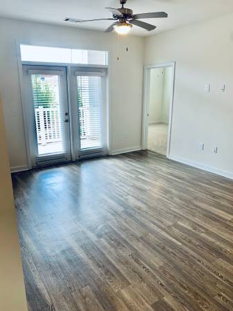 Everything you need! All right here! - apts/housing for rent - apartment rent picture