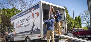Affordable Guys Moving picture