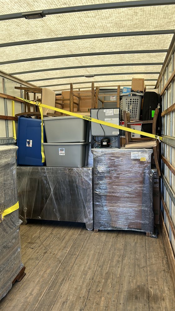 The Movers Moving picture